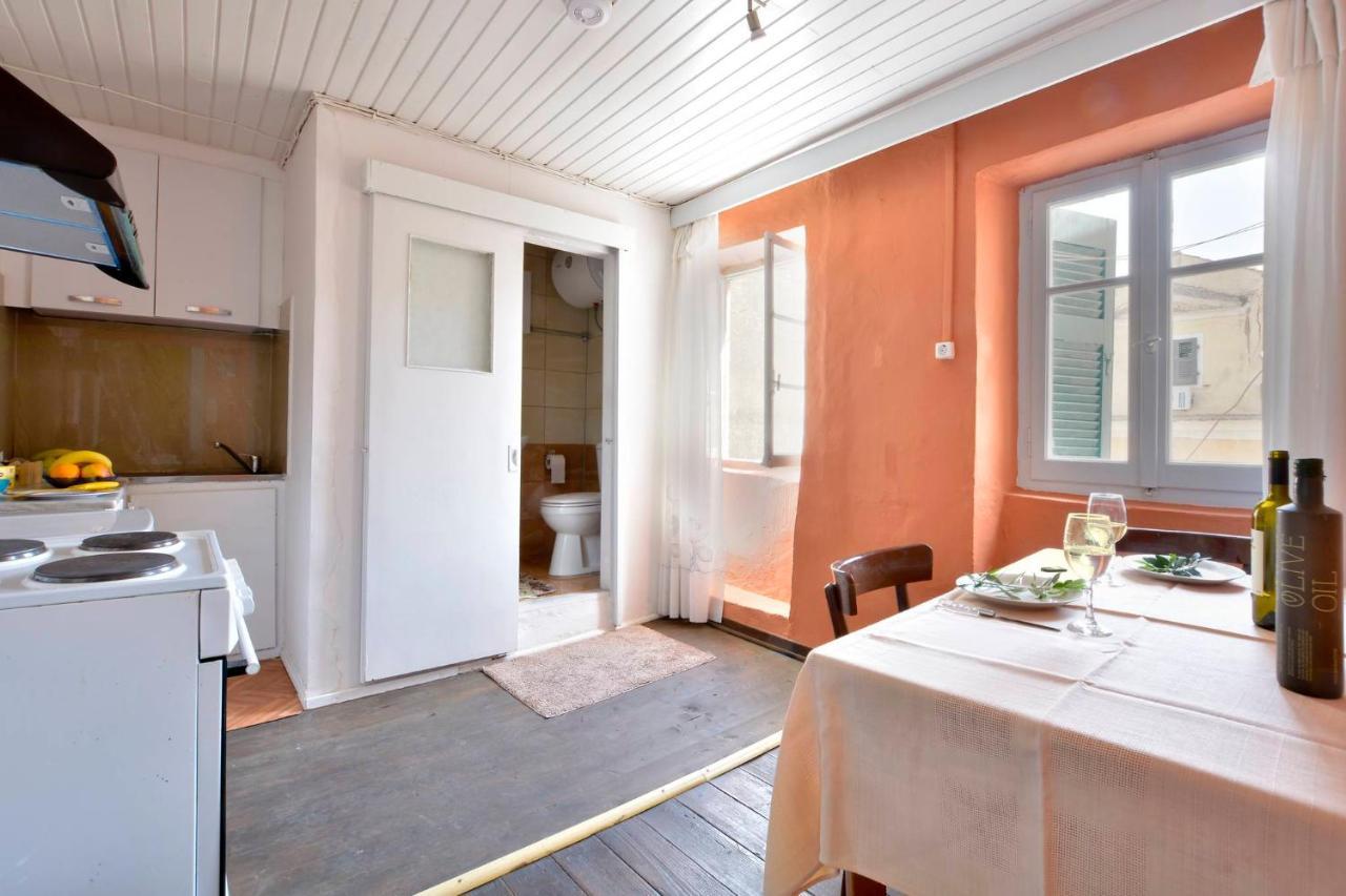 Corfu Town Central Apartment Buitenkant foto